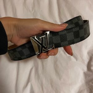 Louis Vuitton men belt